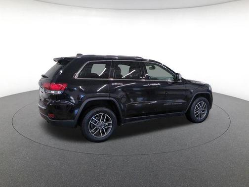 Diamond Black Crystal Pearlcoat 2021 Jeep Grand Cherokee Limited