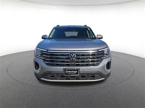 2025 Volkswagen Atlas 2.0T SE w/Technology 4MOTION