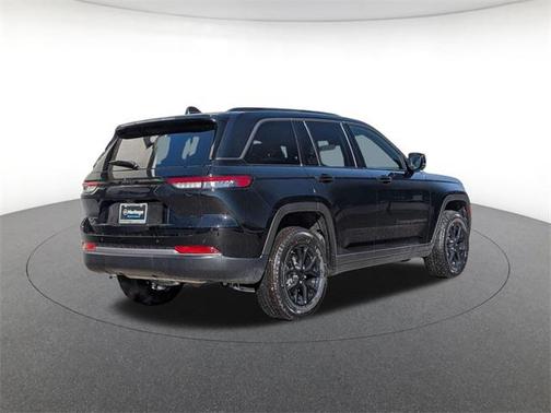 2026 Jeep Grand Cherokee Altitude