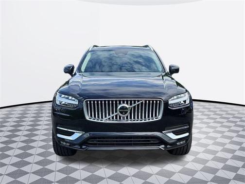 2023 Volvo XC90 B6 Plus 7-Seater