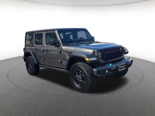 Granite Crystal Metallic Clearcoat 2024 Jeep Wrangler 4xe Willys
