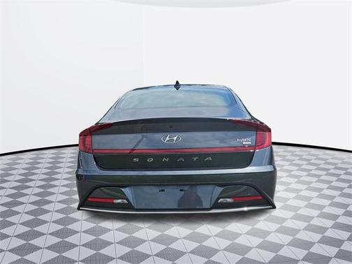 2023 Hyundai SONATA Hybrid Base