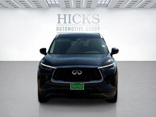 2022 INFINITI QX60 LUXE