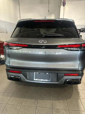 2025 INFINITI QX60 PURE