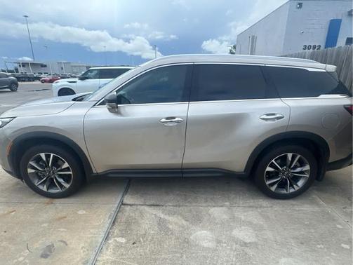 Warm Titanium 2023 INFINITI QX60 LUXE
