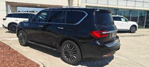 2022 INFINITI QX80 SENSORY