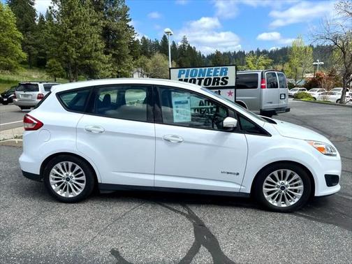 2017 Ford C-Max Hybrid SE