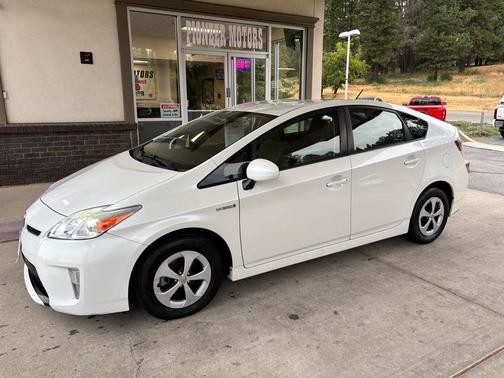 2015 Toyota Prius Two