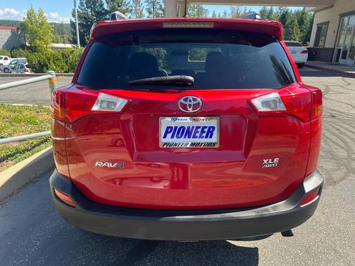 2013 Toyota RAV4 XLE