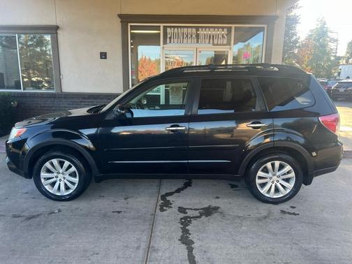2011 Subaru Forester 2.5 X Premium