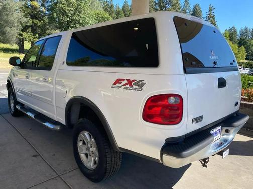 Oxford White Clearcoat 2003 Ford F-150 Lariat SuperCrew