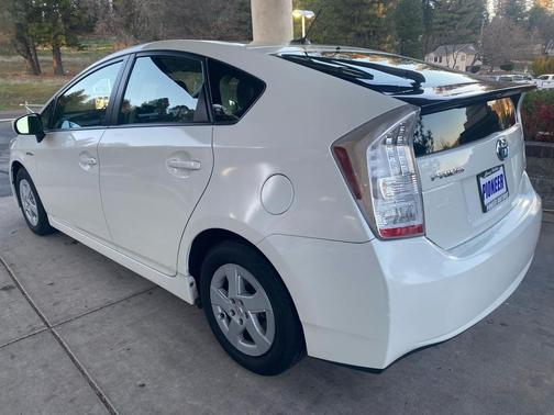 2011 Toyota Prius II