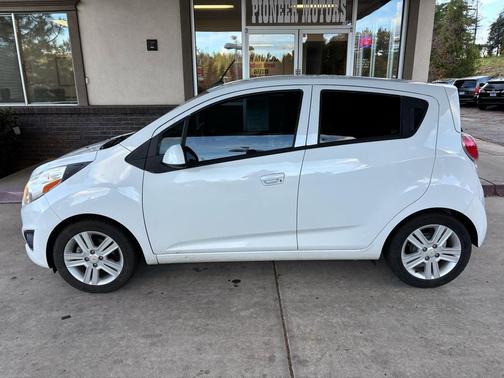 2014 Chevrolet Spark 1LT