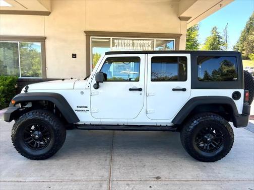 2013 Jeep Wrangler Unlimited Sport