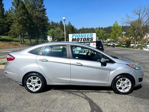 2014 Ford Fiesta SE