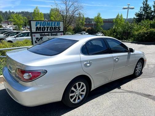 2002 Lexus ES 300 Base