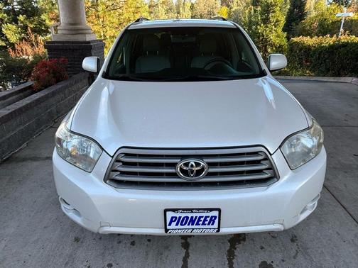 2010 Toyota Highlander SE