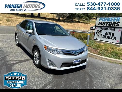 2012 Toyota Camry Hybrid XLE