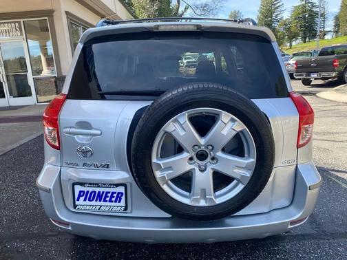 2008 Toyota RAV4 Sport