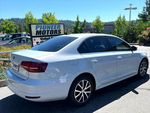2017 Volkswagen Jetta 1.4T SE