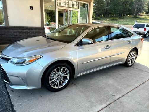 2016 Toyota Avalon Hybrid Limited