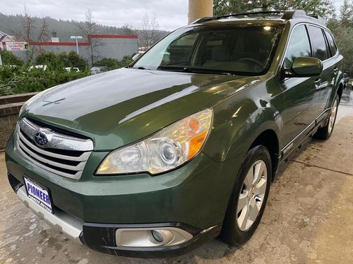 2011 Subaru Outback 2.5 i Premium
