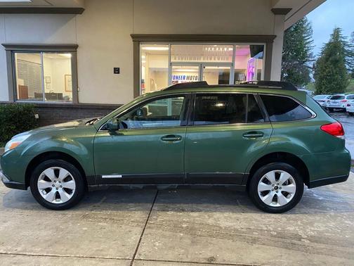 2011 Subaru Outback 2.5 i Premium