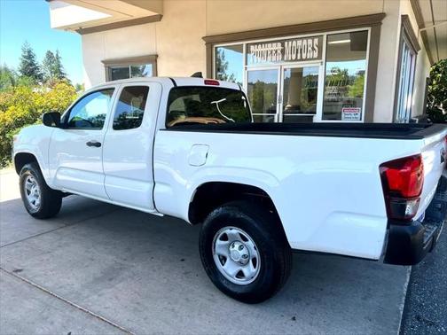 2022 Toyota Tacoma SR5