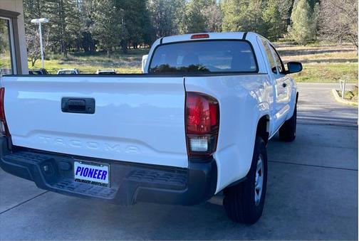 2022 Toyota Tacoma SR5