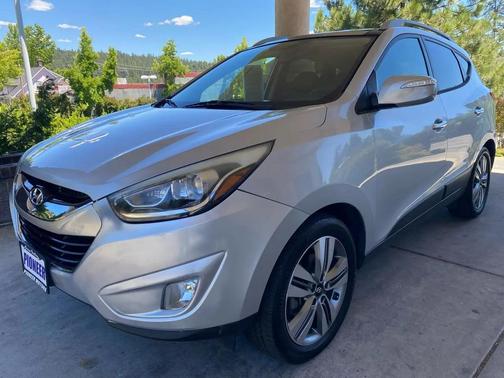 Diamond Silver 2014 Hyundai TUCSON Limited