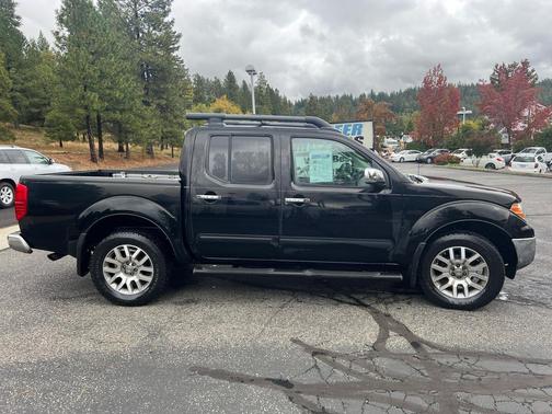2010 Nissan Frontier LE