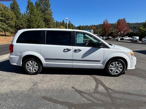 2016 Dodge Grand Caravan AVP/SE