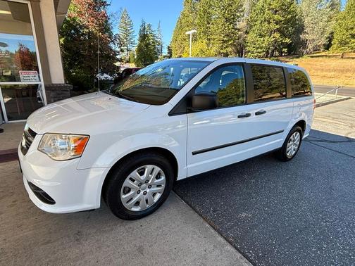 2016 Dodge Grand Caravan AVP/SE