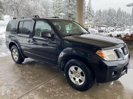 2009 Nissan Pathfinder LE