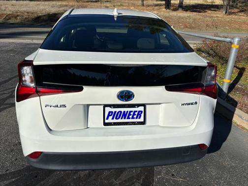 2020 Toyota Prius L