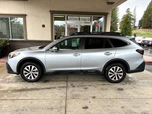 2021 Subaru Outback Premium