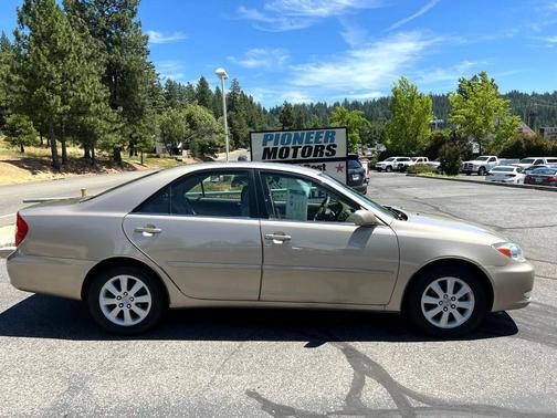 2003 Toyota Camry XLE