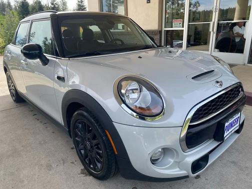 White 2016 MINI Hardtop Cooper S