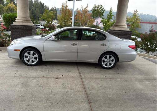 2005 Lexus ES 330 Base