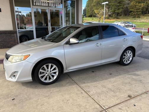 2012 Toyota Camry SE Limited Edition