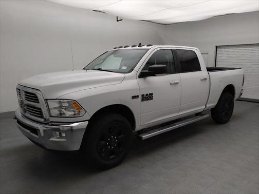 2017 RAM 2500 Big Horn Crew Cab 4x2 6'4' Box