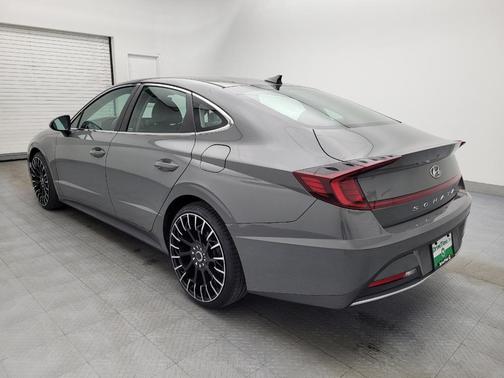 2021 Hyundai SONATA SE