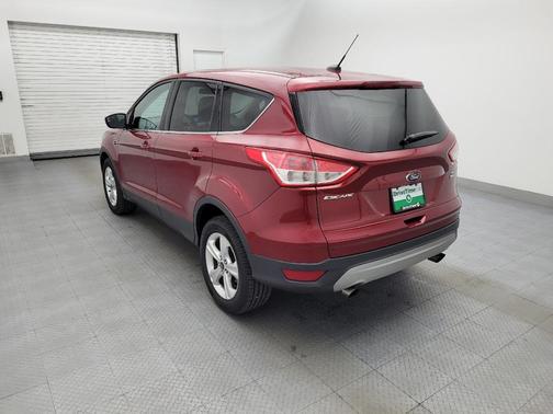 Ruby Red Tinted Clearcoat 2014 Ford Escape SE