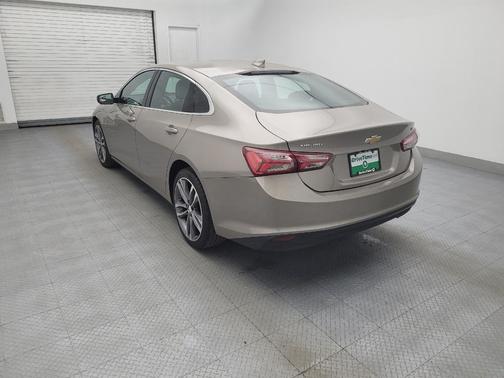 Mineral Gray Metallic 2022 Chevrolet Malibu FWD LT
