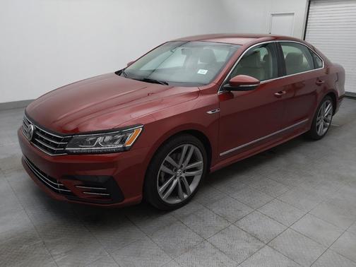 2017 Volkswagen Passat 1.8T R-Line w/Comfort