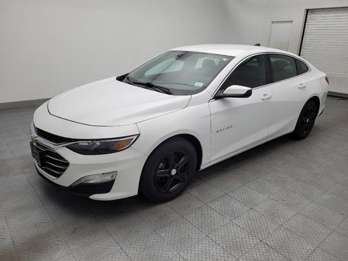 Summit White 2022 Chevrolet Malibu 1LS