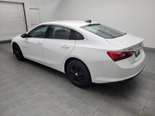Summit White 2022 Chevrolet Malibu 1LS