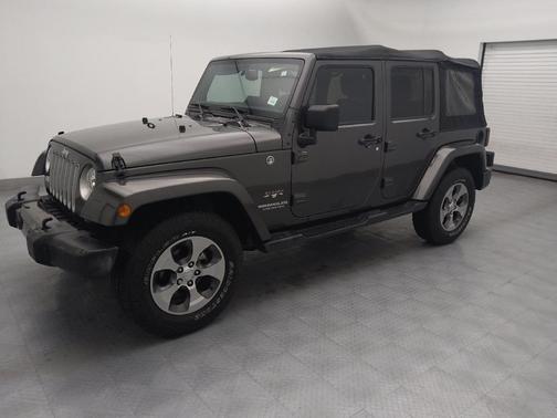 2017 Jeep Wrangler Unlimited Sahara