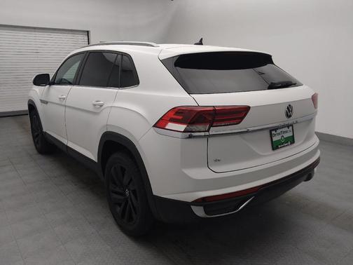 2022 Volkswagen Atlas Cross Sport 2.0T SE w/Technology