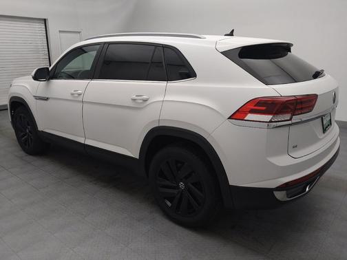 2022 Volkswagen Atlas Cross Sport 2.0T SE w/Technology